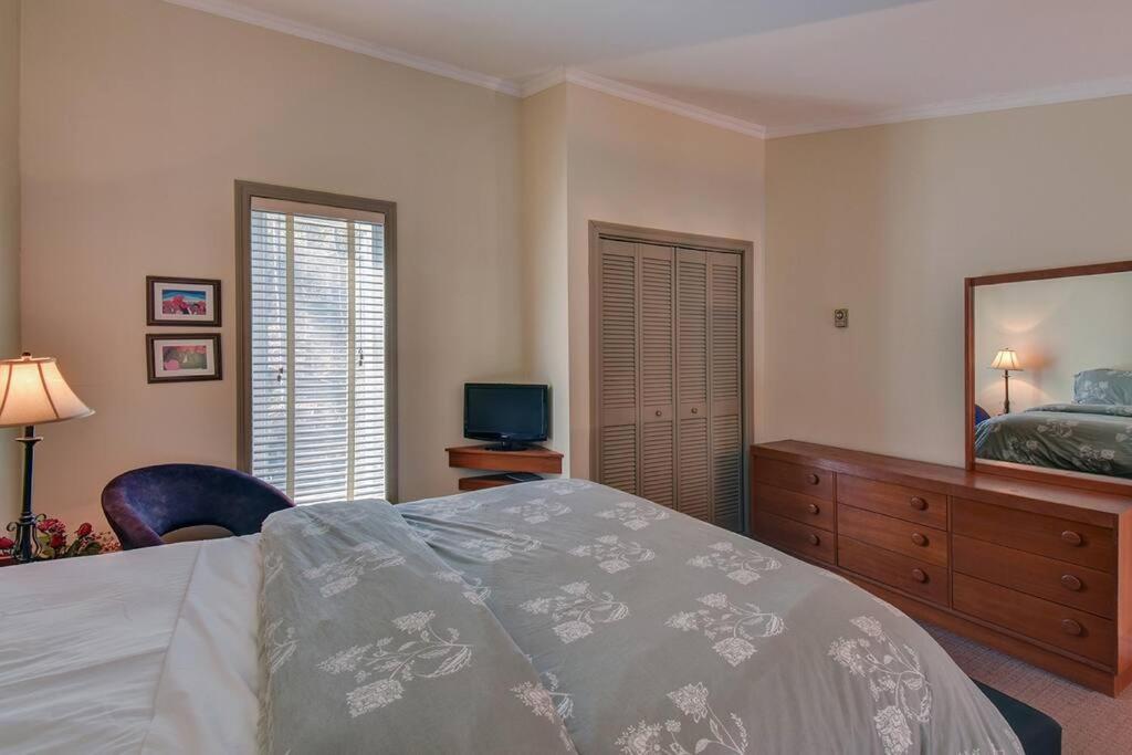 Charming Tremblant 1 Bedroom With Pool And Hot Tub Μοντ Τρεμπλάν Εξωτερικό φωτογραφία