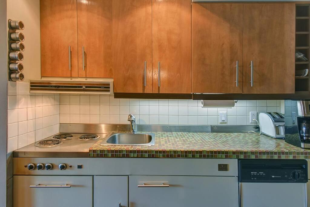 Charming Tremblant 1 Bedroom With Pool And Hot Tub Μοντ Τρεμπλάν Εξωτερικό φωτογραφία